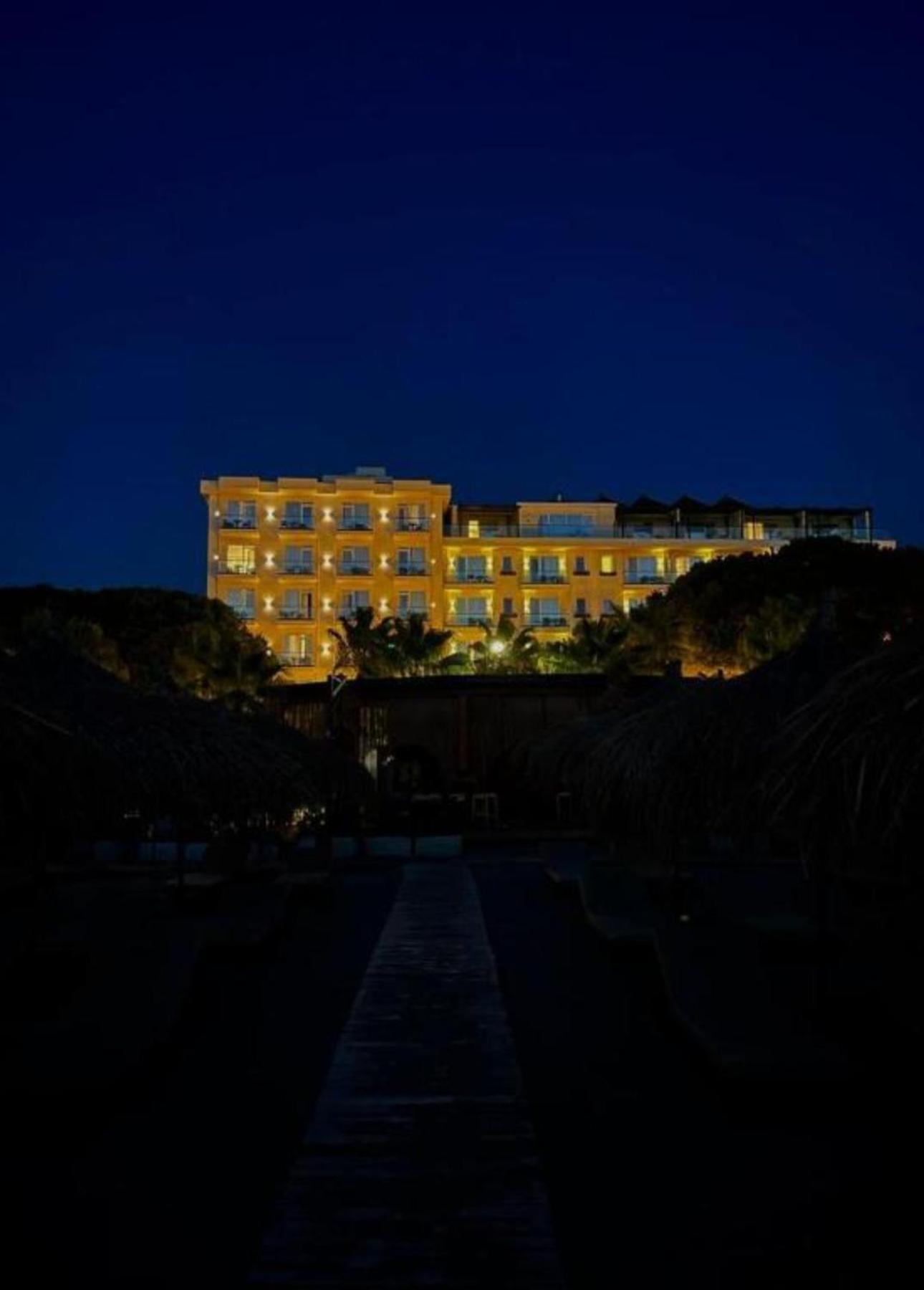 Vm Resort & Spa Golem  Exterior photo
